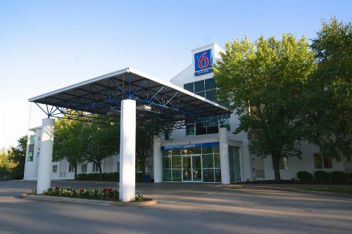 Motel 6 Burlington -Colchester image 30